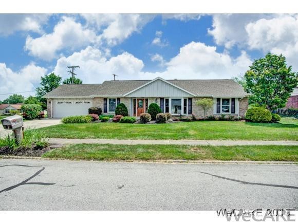 3011 Pecan Ave, Lima, OH 45806 - photo 1