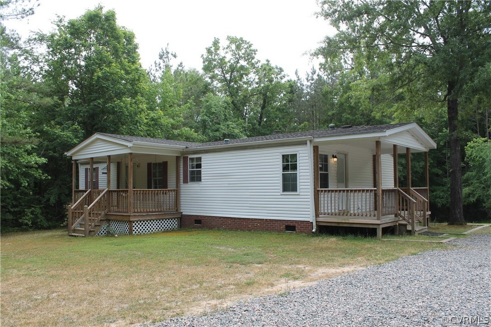 7360 Richmond Rd, Amelia Court House, VA 23002 - photo 1