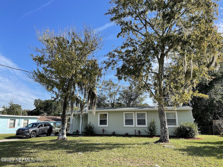 10553 Citrus Ln, Jacksonville, FL 32218 - photo 1