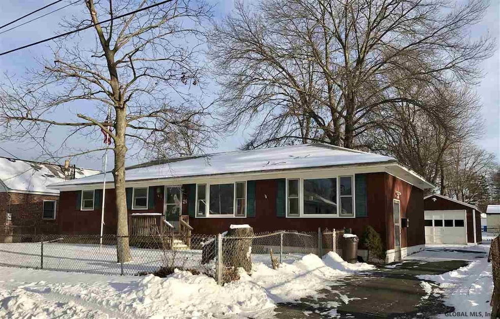 25 Clinton St, Rensselaer, NY 12144 - photo 1