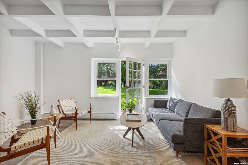 150-46 Village Rd unit 99GB, Kew Garden Hills, NY 11367 - photo 1