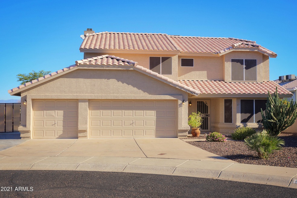 13613N19th001