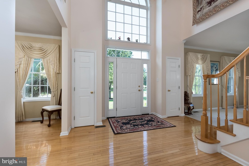 12 Walnut Ct, Cranbury, NJ 08512 - photo 1