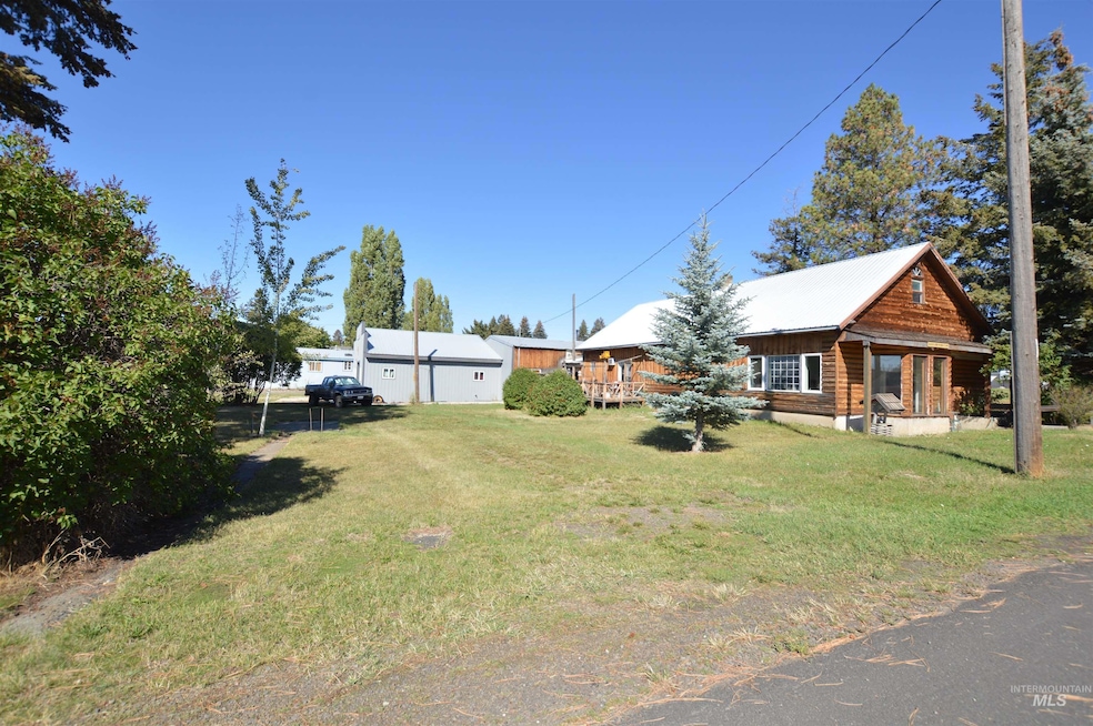 510 E Main St, Craigmont, ID 83523 - photo 1