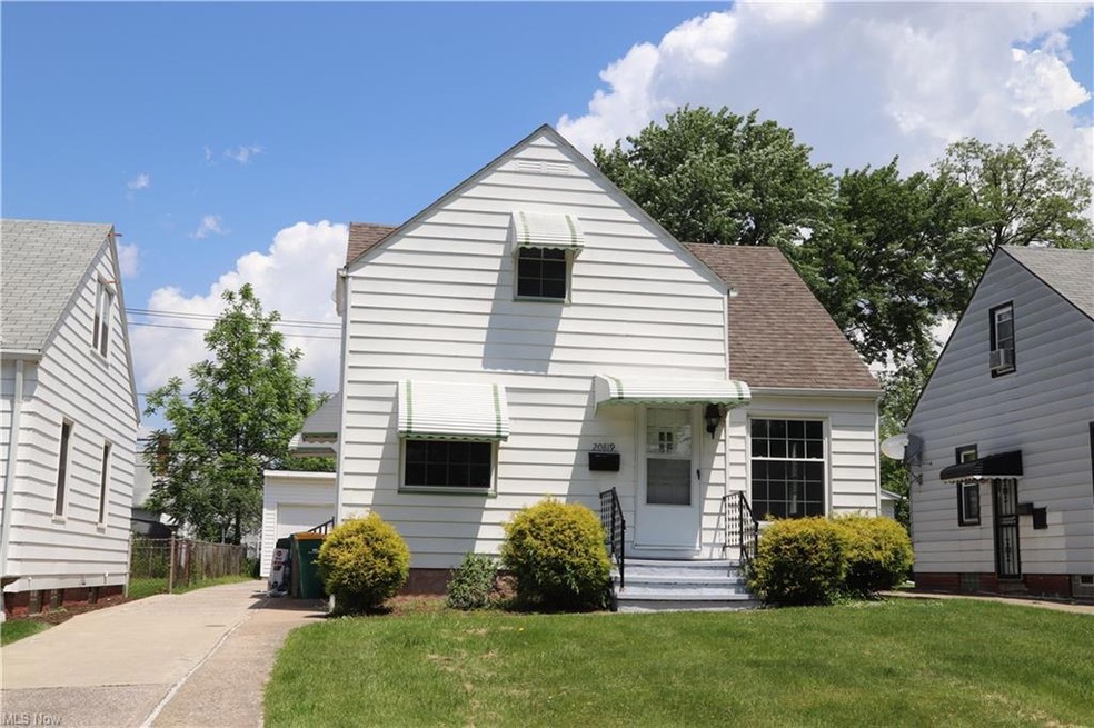 20819 Raymond St, Maple Heights, OH 44137 - photo 1