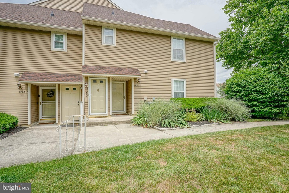 3101A Ramsbury Ct unit 3101, Mount Laurel, NJ 08054 - photo 1