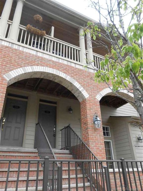 Private balcony above