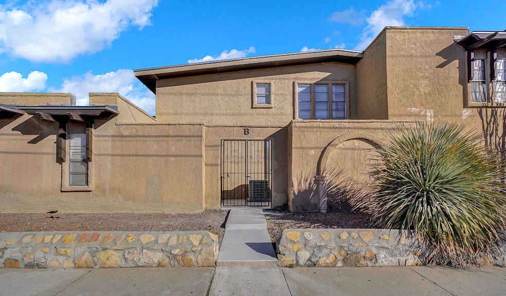 11100 Vista Lago Place unit B, El Paso, TX 79936 - photo 1