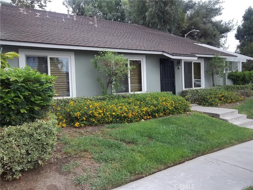 5417 E Pine Ridge Way unit A, Anaheim, CA 92807 - photo 1