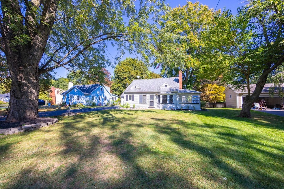 Pending $225,000 • Co-Listing Agent