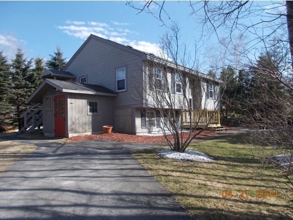 287 Elm St, Claremont, NH 03743 - photo 1