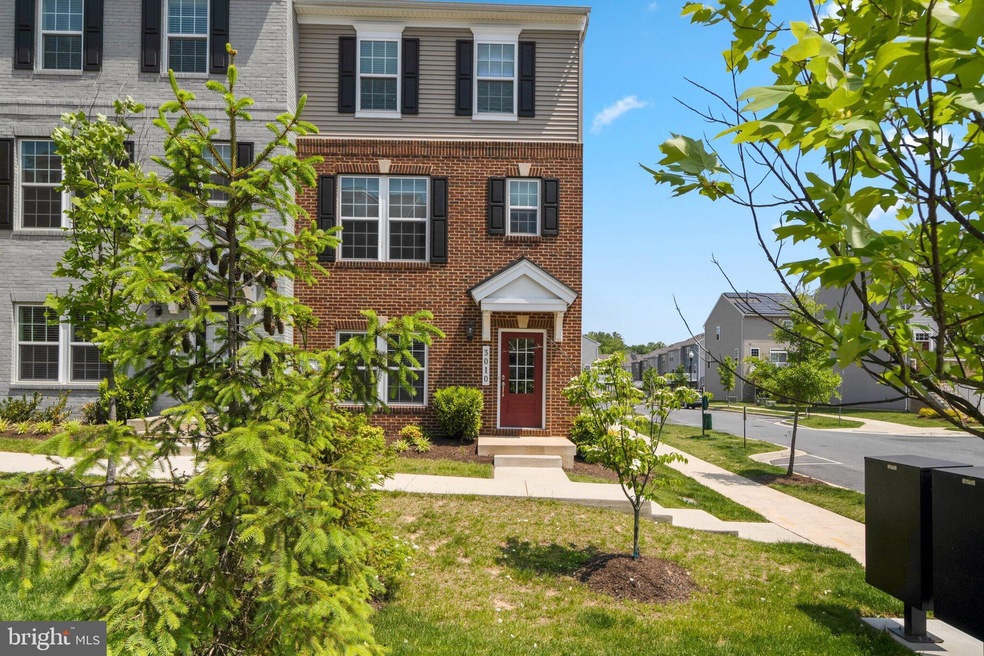 3010 Pinebrook Rd, Greater Landover, MD 20785 - photo 1