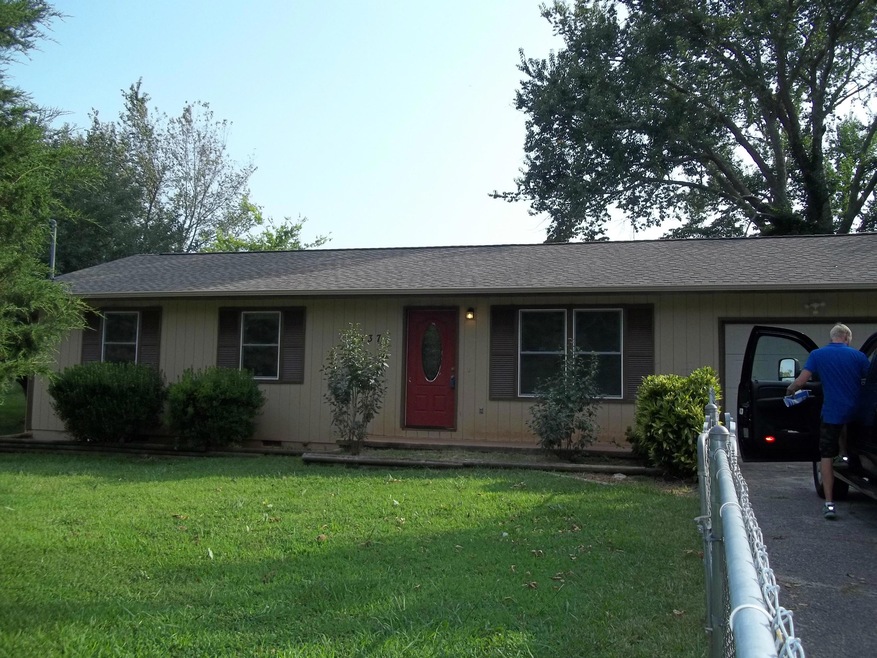 Welcome to 337 Blue Ridge Lane, Seymour