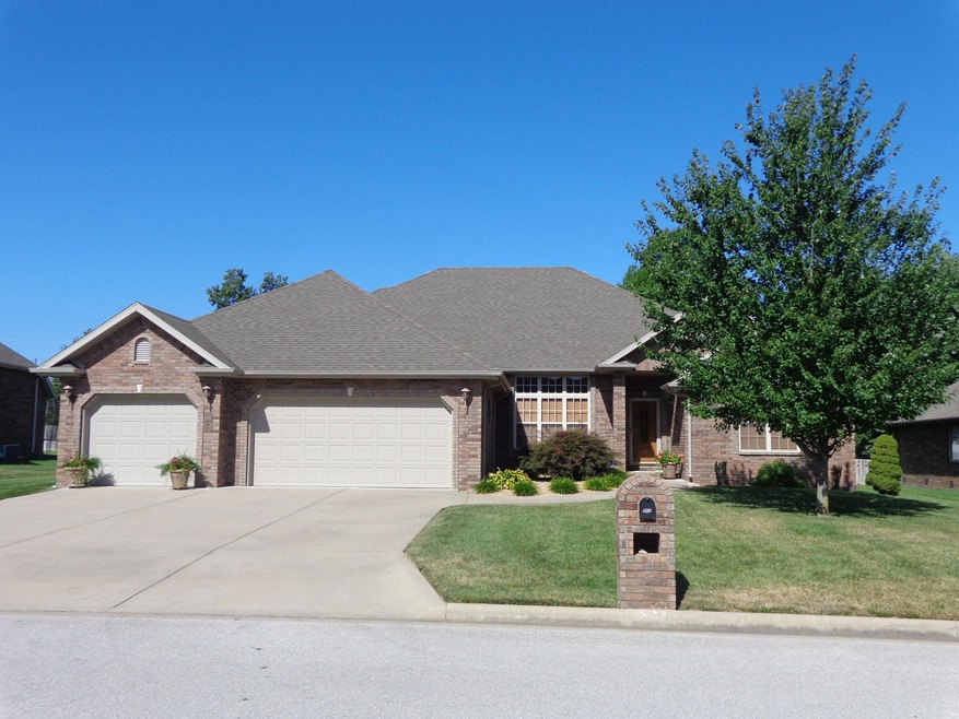 703 Zion Way, Nixa, MO 65714 - photo 1