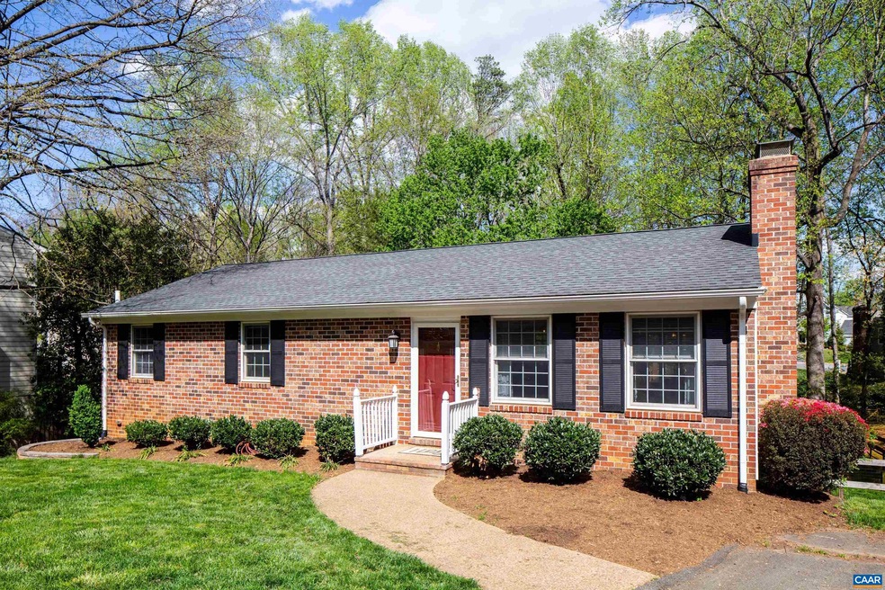 511 Woodmont Dr, Charlottesville, VA 22901 - photo 1