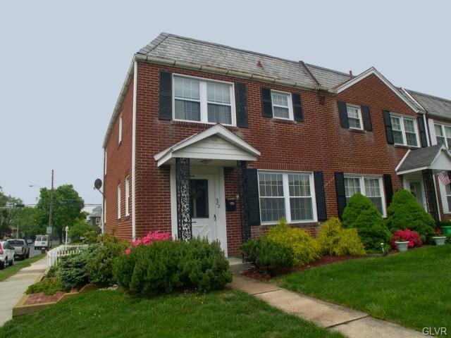902 N 17th St, Allentown, PA 18104 - photo 1
