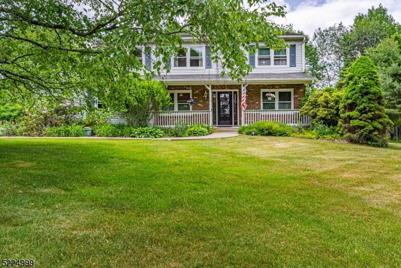 16 Camelot Dr, Budd Lake, NJ 07828 - photo 1