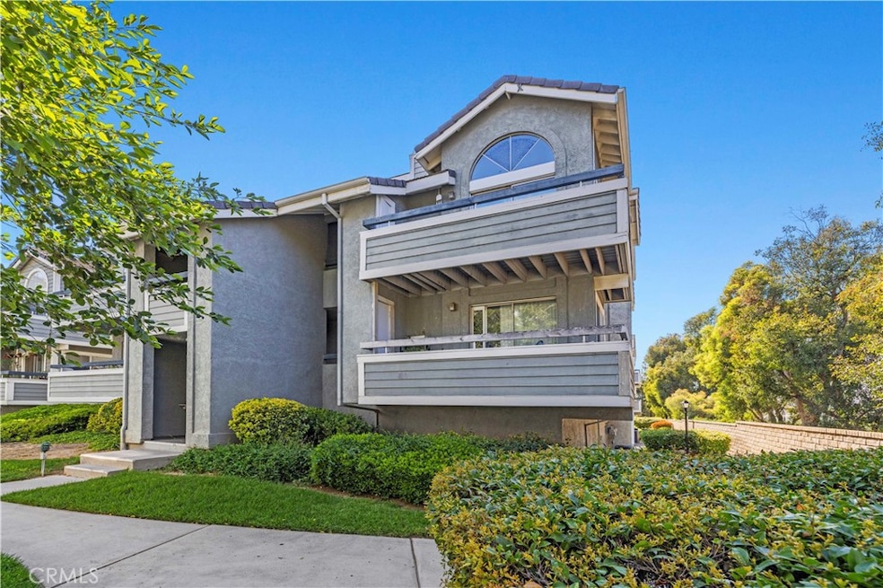 Under Contract $399,000