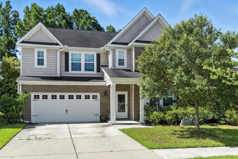 Welcoming Curb Appeal In Cane Bay