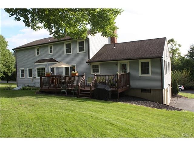 362 Putting Green Rd, Trumbull, CT 06611 - photo 1