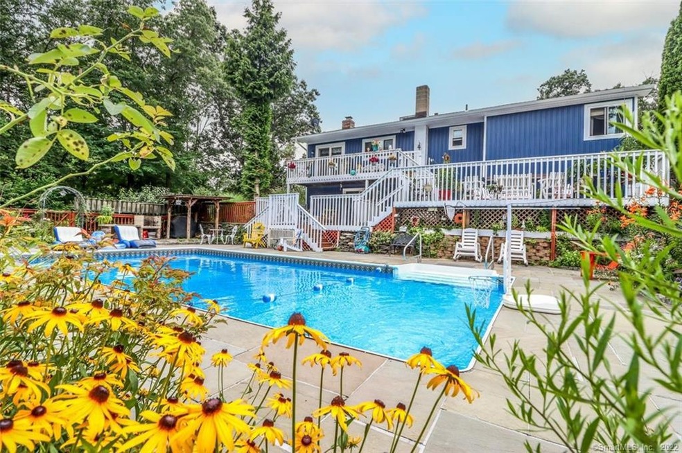 19 Richards Rd, Brookfield, CT 06804 - photo 1