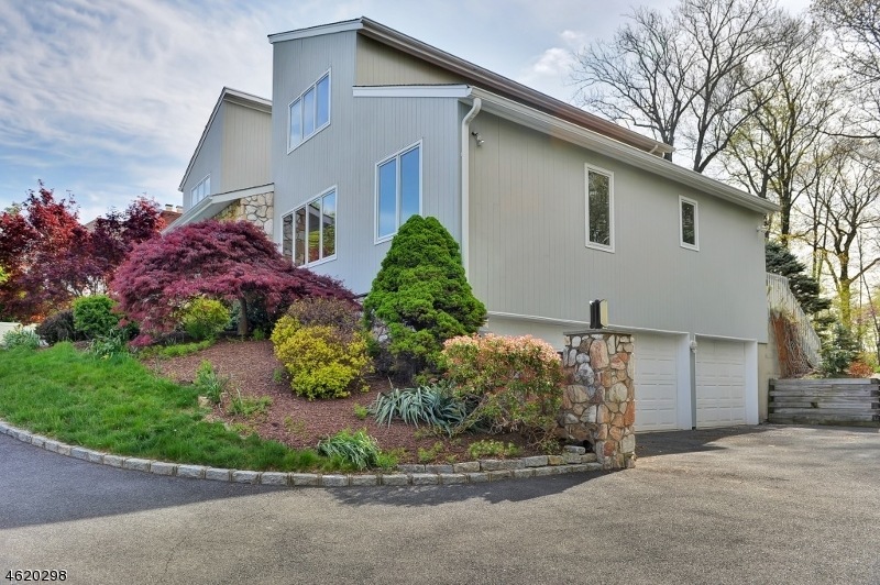 11 Tree Top Terrace, Morristown, NJ 07960 - photo 1