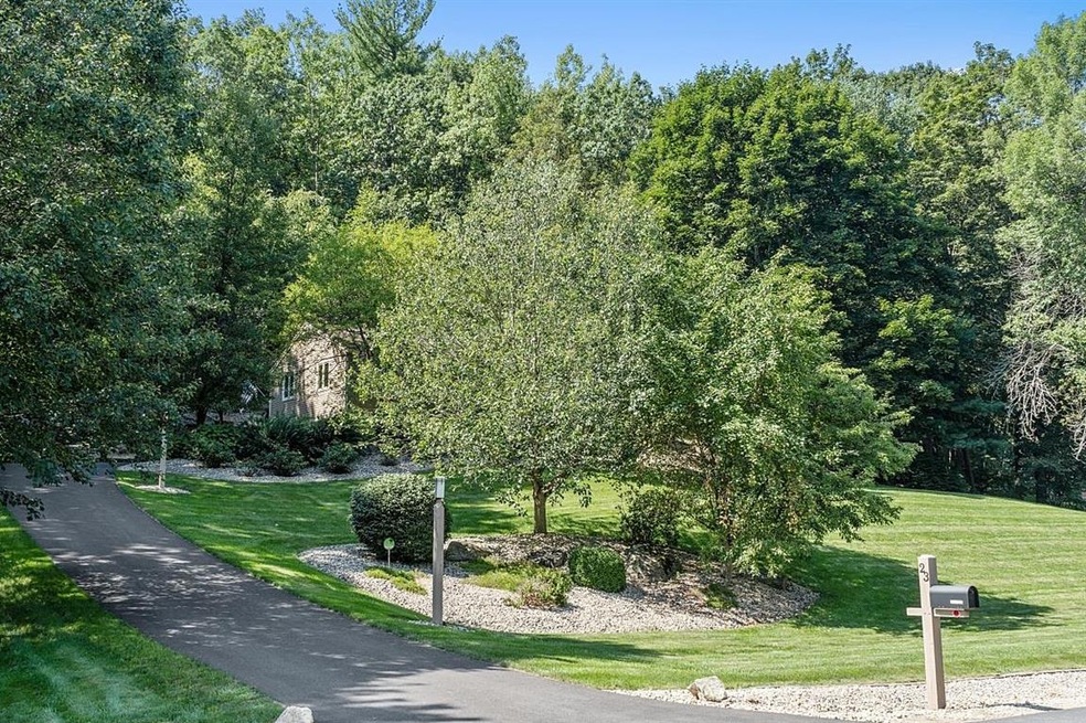 23 Oriole Rd, Windham, NH 03087 - photo 1