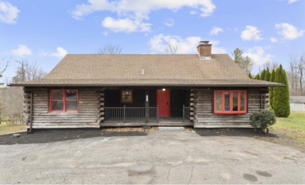 For Sale $349,900 • Co-Listing Agent