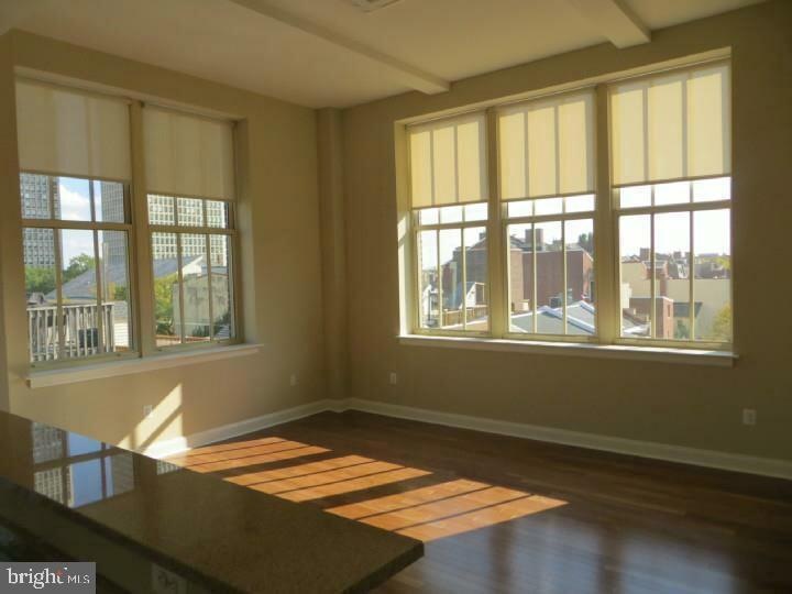 312-22 Walnut St unit 102, Philadelphia, PA 19106 - photo 1