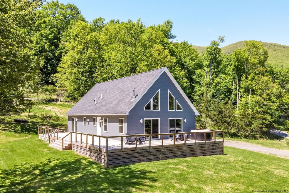 Sold $850,000 • Co-Listing Agent