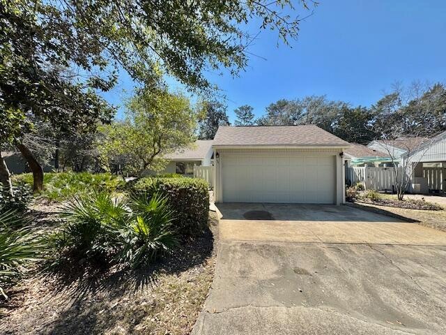 900 Bay Dr unit 54, Niceville, FL 32578 - photo 1