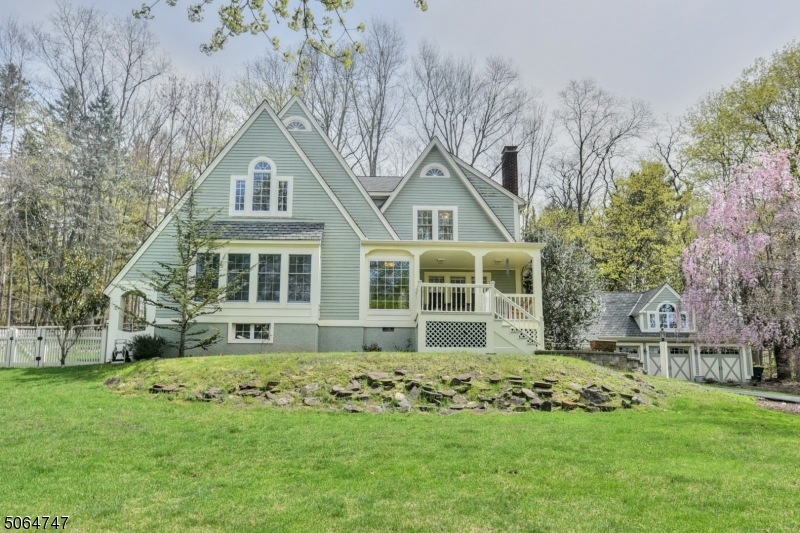 250 E Saddle River Rd, Saddle River, NJ 07458 - photo 1