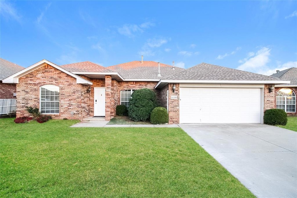 4109 Goshawk Dr, Norman, OK 73072 - photo 1