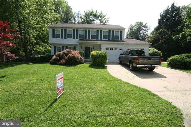 15028 Woodglen Ct, Dumfries, VA 22025 - photo 1