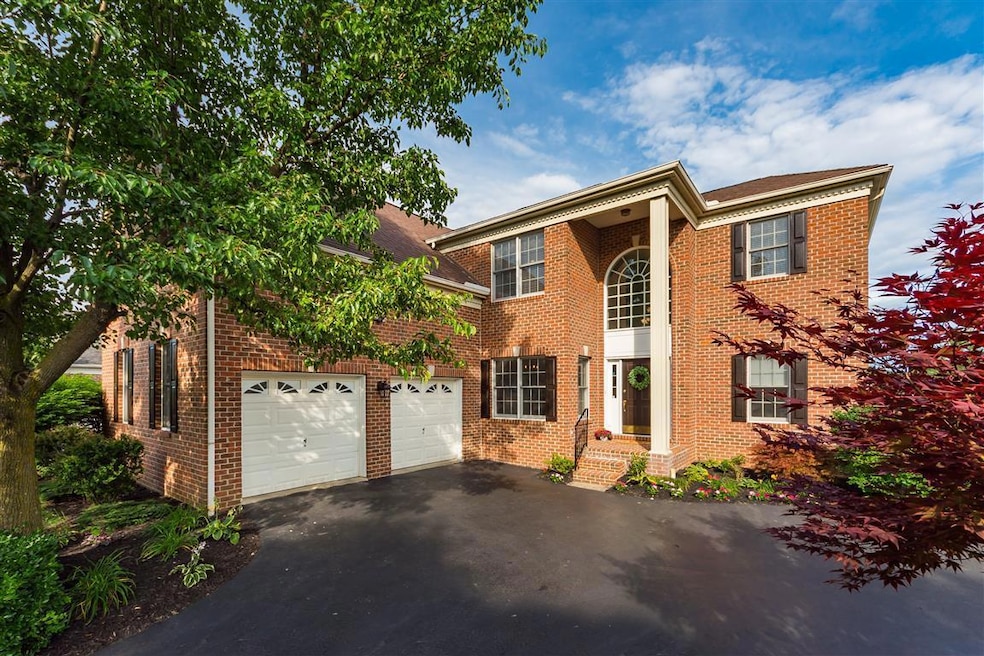 Front - 7038 Dean Farm (4)
