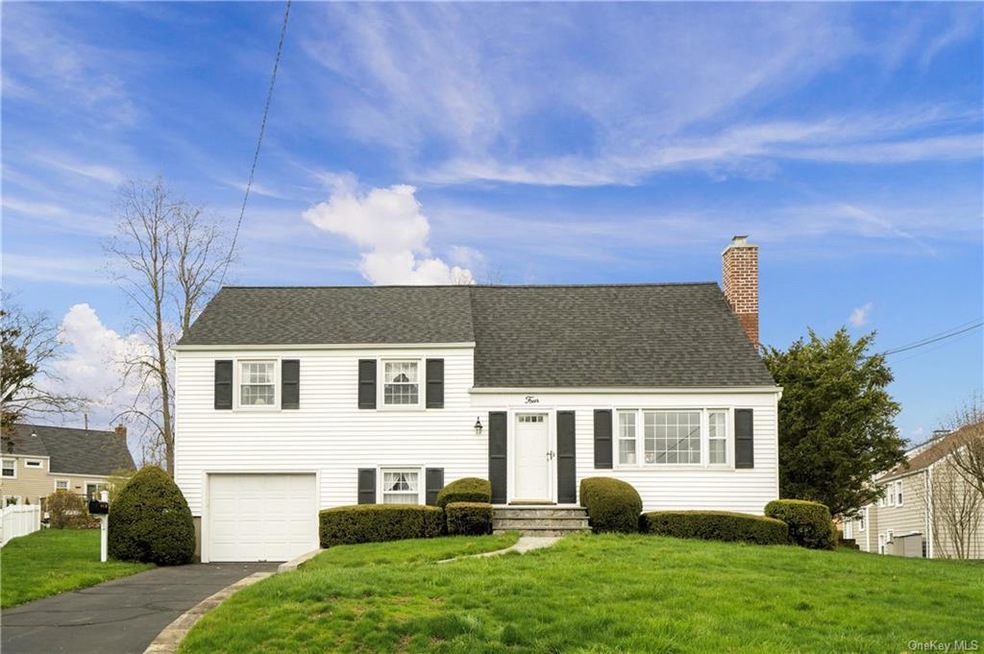 4 Brower Place, Port Chester, NY 10573 - photo 1