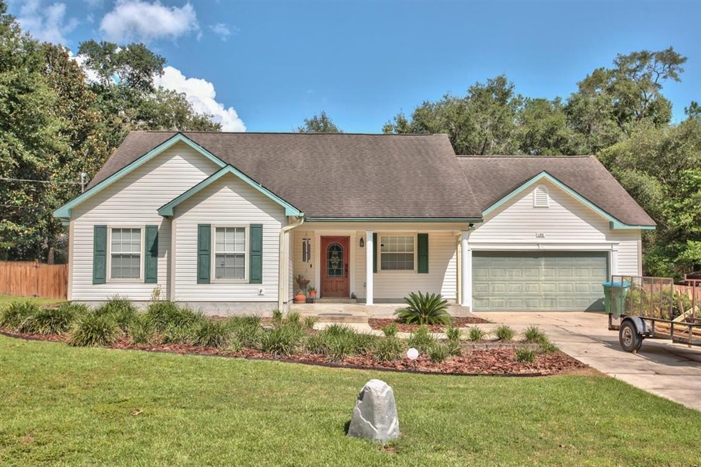 150 Shadow Oak Cir, Crawfordville, FL 32327 - photo 1