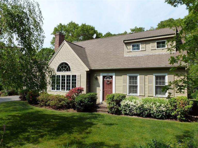 125 Pebble Ln, North Falmouth, MA 02556 - photo 1