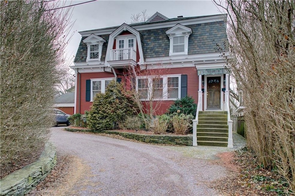 19 Ayrault St unit 1, Newport, RI 02840 - photo 1