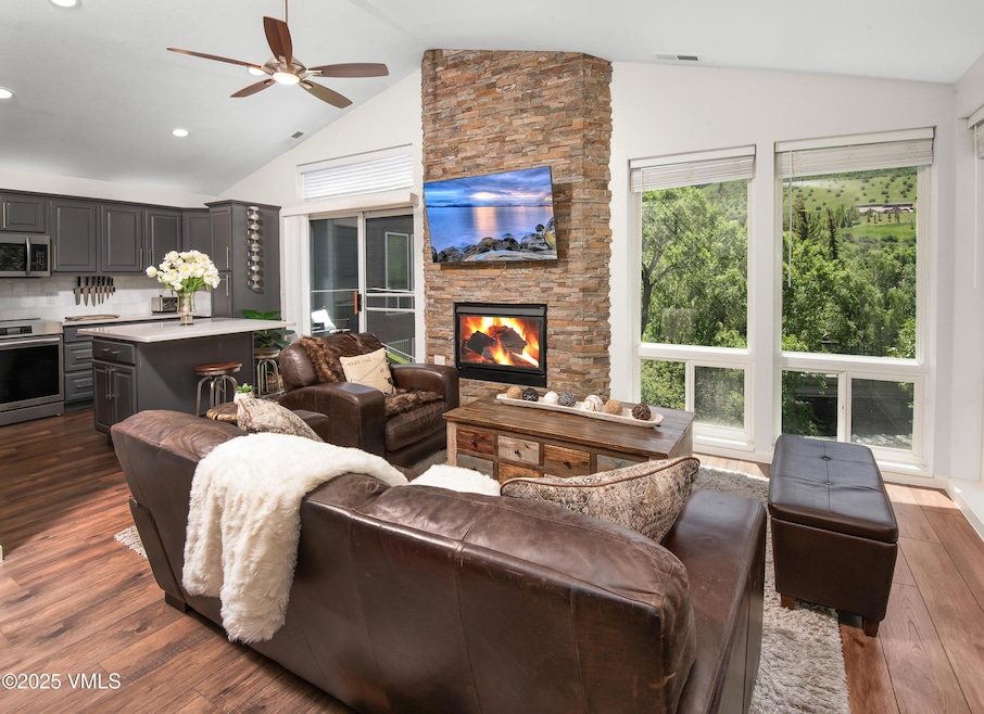 971 W Beaver Creek Blvd unit B5, Avon, CO 81620 - photo 1