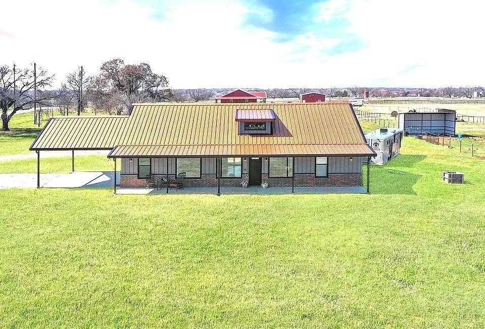 120 Keeter Springs Rd, Springtown, TX 76082 - photo 1