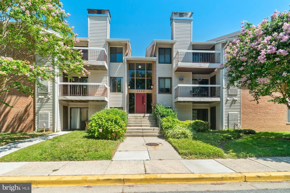 1110 Castle Harbour Way unit 2A, Glen Burnie, MD 21060 - photo 1