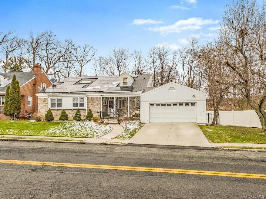 84 Saint Johns Ave, Yonkers, NY 10704 - photo 1