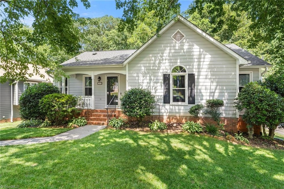 For Sale $384,900 • Co-Listing Agent