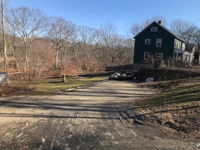 90 Plainfield Rd, Moosup, CT 06354 - photo 1