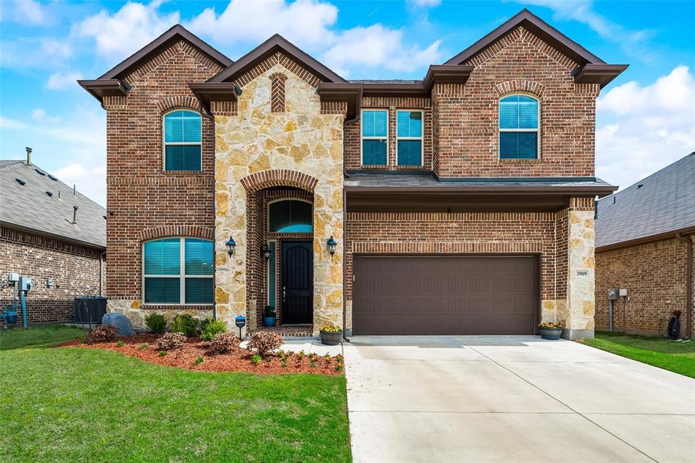 3909 Gennaker Dr, Argyle, TX 76226 - photo 1