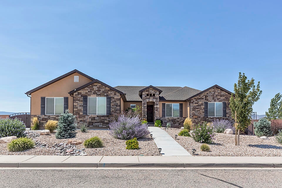 For Sale $674,900