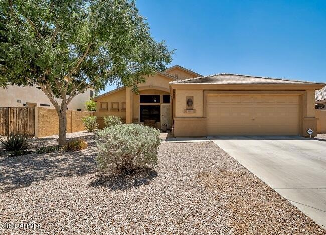 Ez care front yard