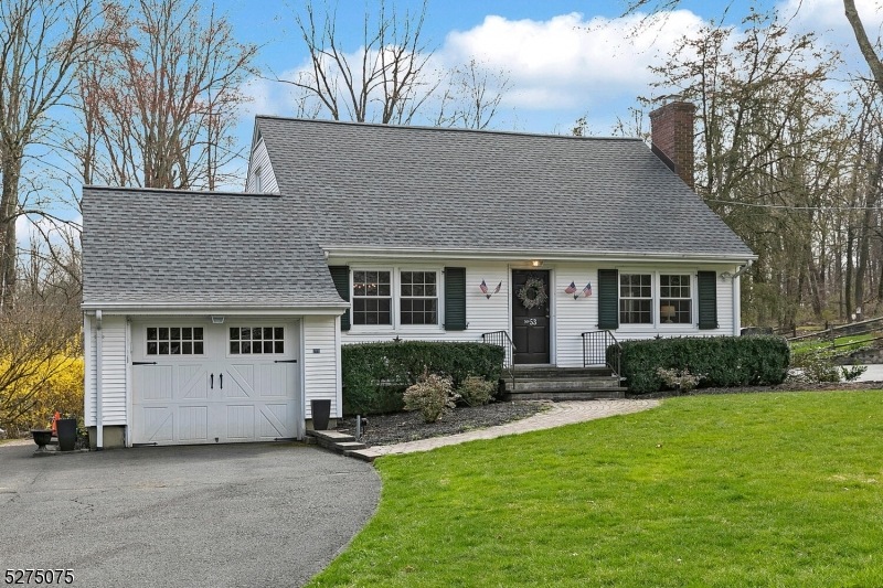 53 E Craig St, Basking Ridge, NJ 07920 - photo 1