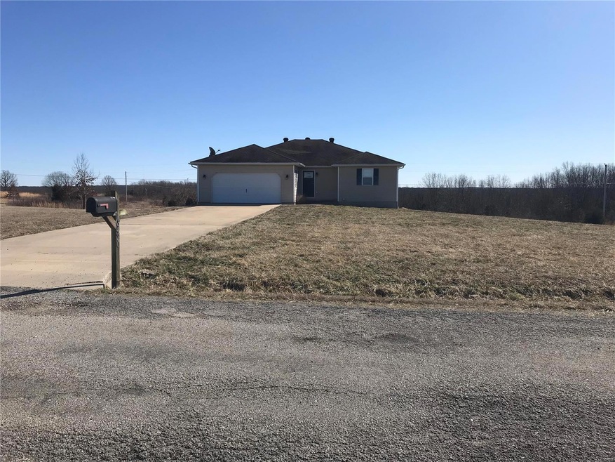 18420 Charity Dr, Dixon, MO 65459 - photo 1